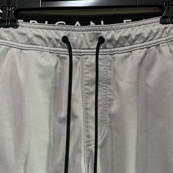 American Eagle AE 247 Active Shorts - Picture 3 of 6